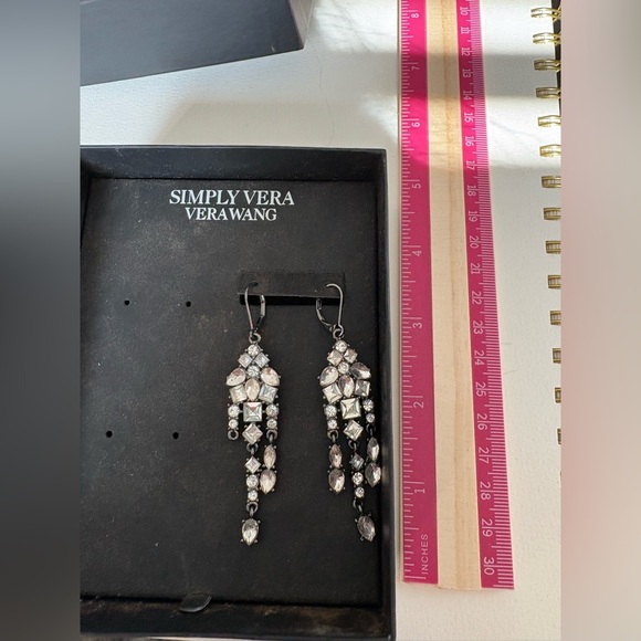 Simply Vera Vera Wang Chandler Rhinestone Earrings (New In Box With Defects) - Picture 3 of 7